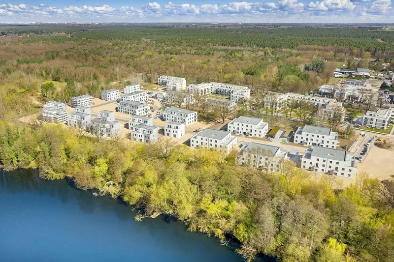 Dämeritzer Ufer - Reihenhaus mit Garten — photo 1